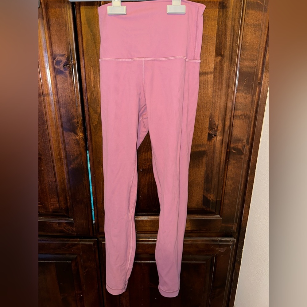 Lululemon ribbed leggings